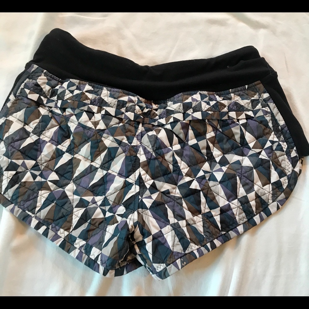 Lululemon quilted multi-color shorts.